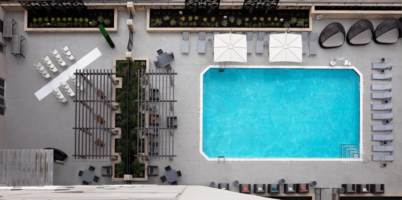 Holiday Inn Express Hotel & Suites Austin Downtown - University By Ihg Exterior foto