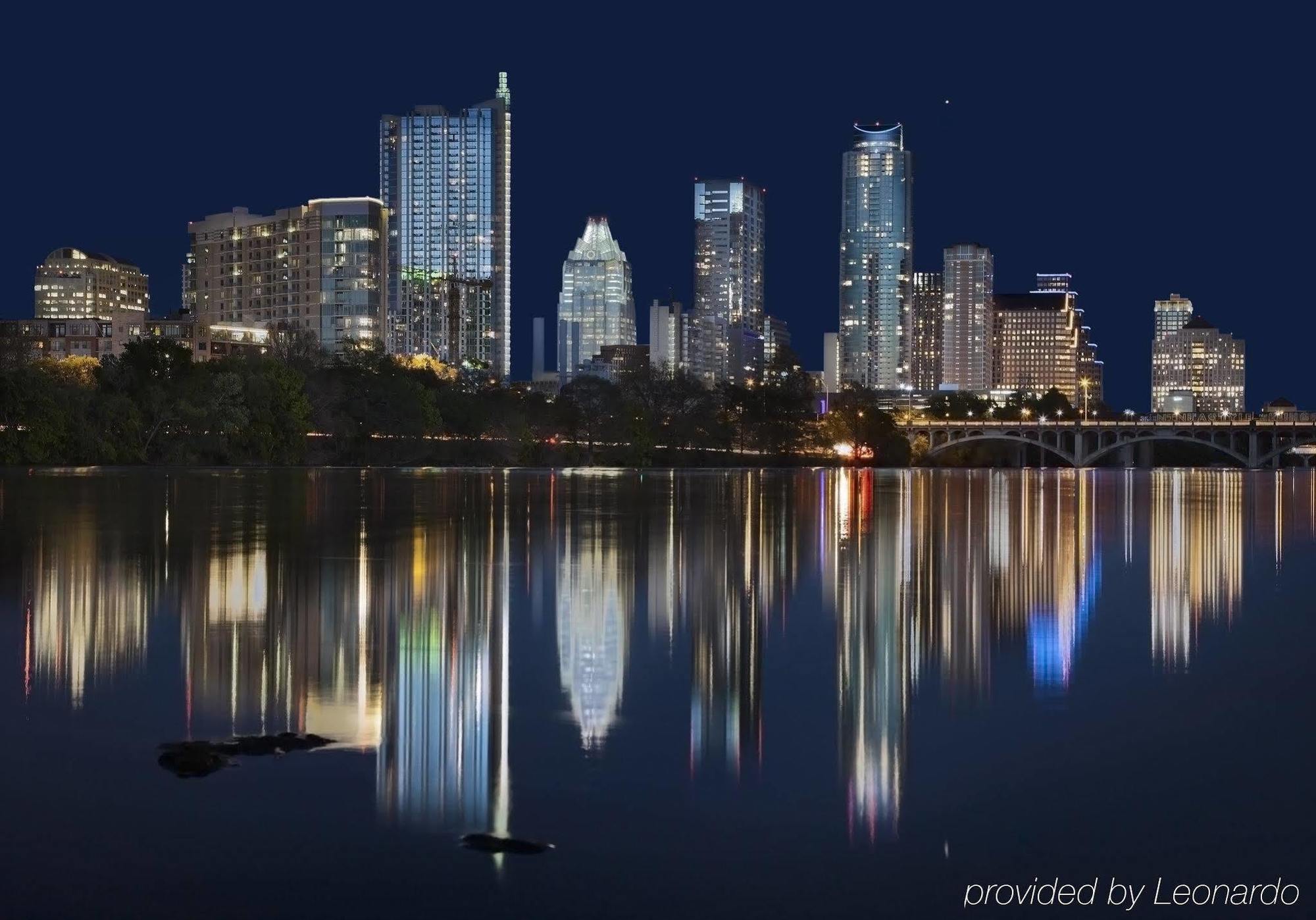 Holiday Inn Express Hotel & Suites Austin Downtown - University By Ihg Exterior foto